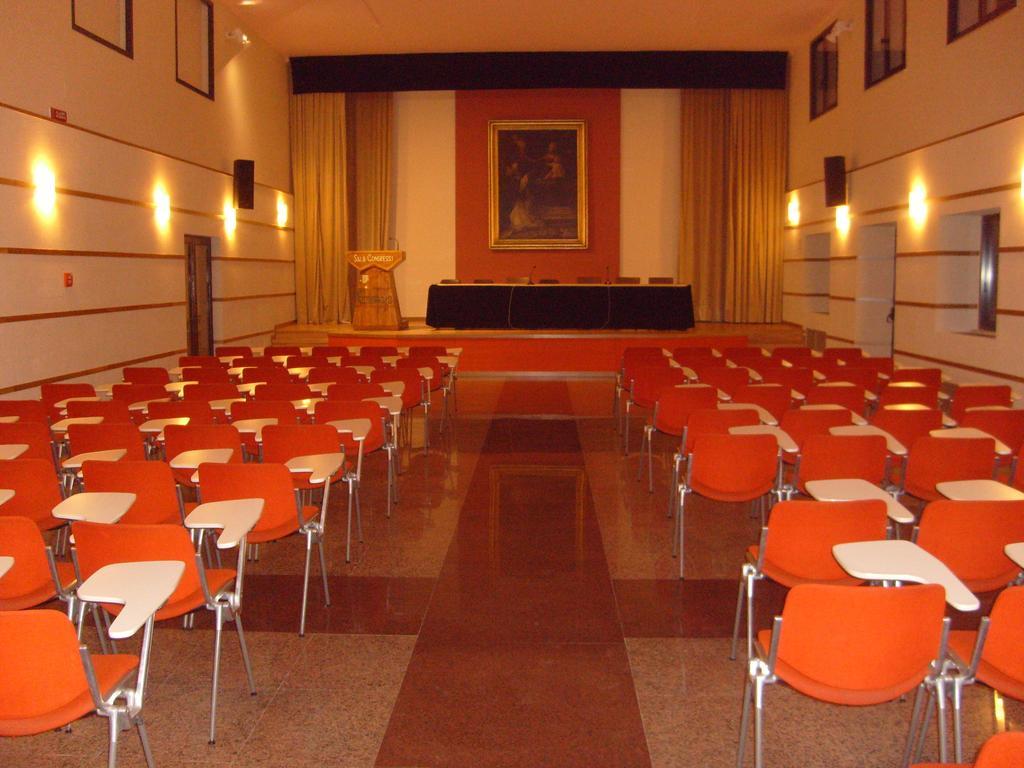 Emmaus Hotel Zafferana Etnea Εξωτερικό φωτογραφία