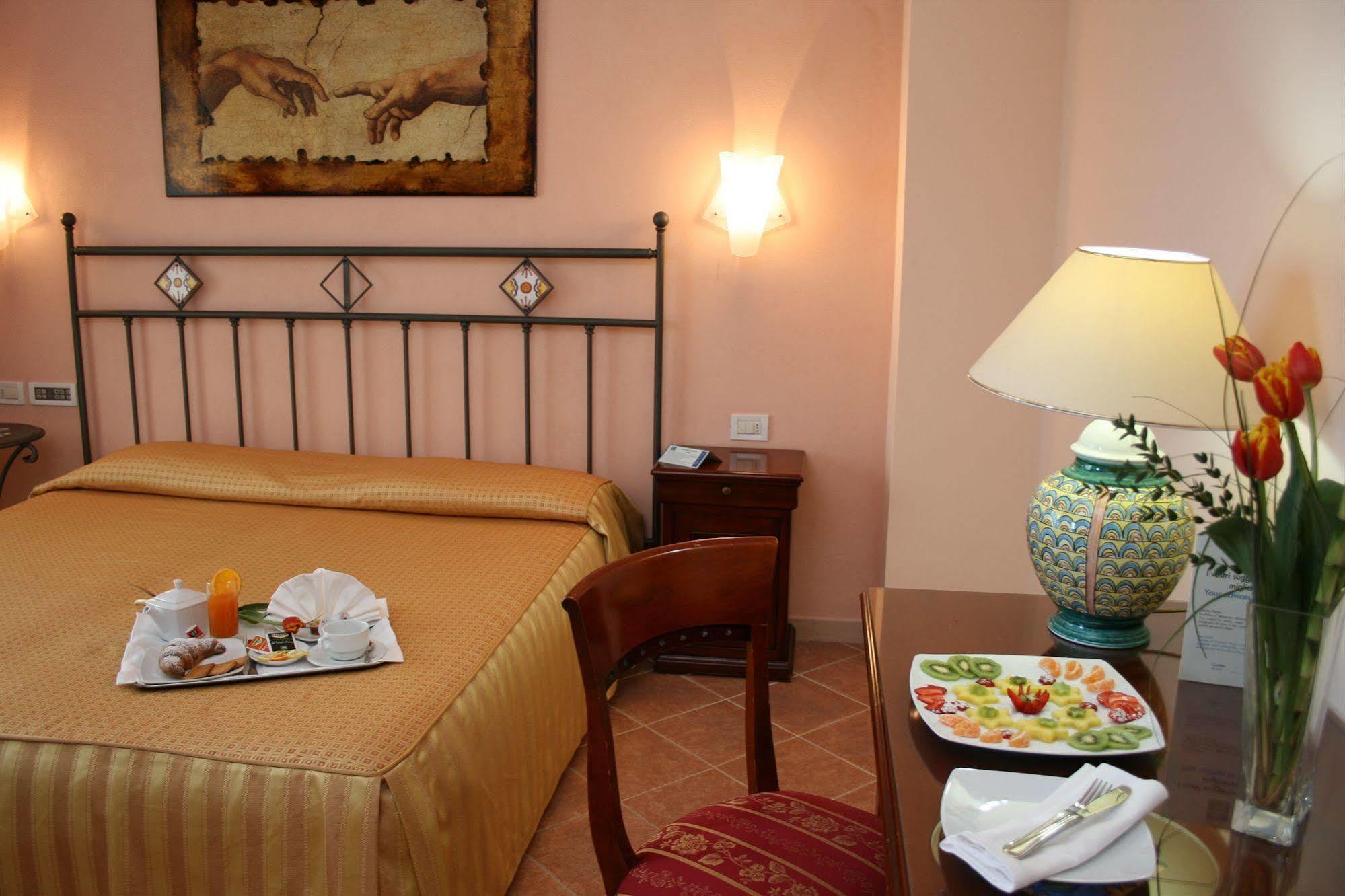 Emmaus Hotel Zafferana Etnea Εξωτερικό φωτογραφία